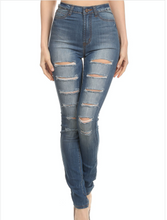 Load image into Gallery viewer, SQUEEZE ME DISTRESSED JEANS
